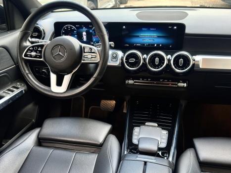 MERCEDES-BENZ GLB 200 , Foto 23