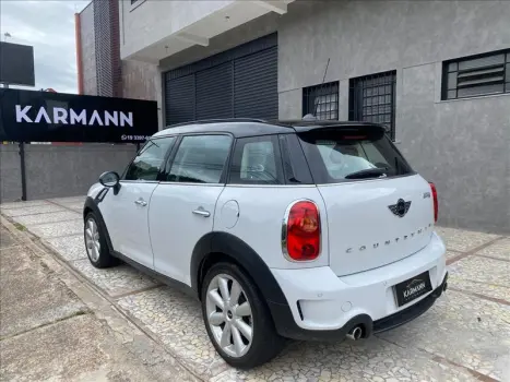 MINI Countryman 1.6 16V S TURBO, Foto 7