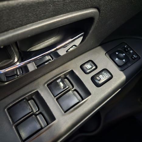 MITSUBISHI ASX 2.0 16V 4P, Foto 11