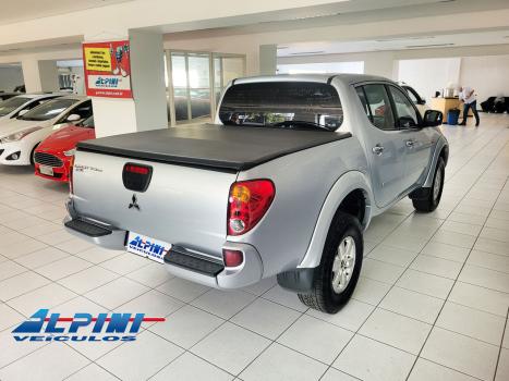 MITSUBISHI L 200 Triton , Foto 3