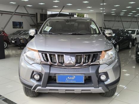 MITSUBISHI L 200 Triton 2.4 16V SPORT HPE 4X4 CABINE DUPLA TURBO DIESEL AUTOMTICO, Foto 2