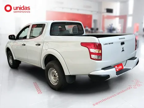 MITSUBISHI L 200 Triton 2.4 16V FLEX GL CABINE DUPLA, Foto 5