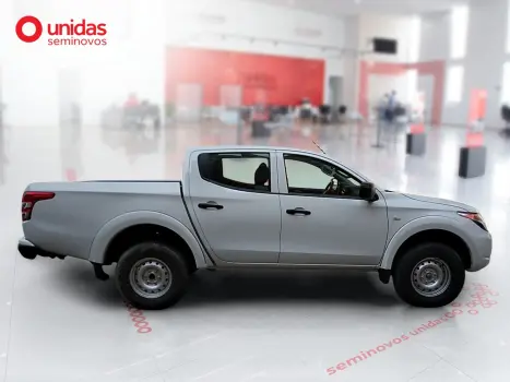 MITSUBISHI L 200 Triton 2.4 16V FLEX GL CABINE DUPLA, Foto 8