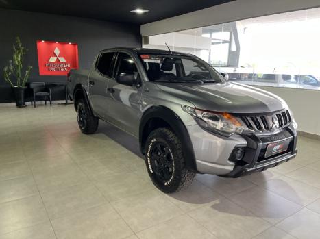 MITSUBISHI L 200 Triton 2.4 16V SPORT GLS CABINE DUPLA TURBO DIESEL AUTOMTICO, Foto 3