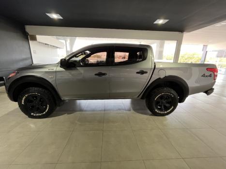 MITSUBISHI L 200 Triton 2.4 16V SPORT GLS CABINE DUPLA TURBO DIESEL AUTOMTICO, Foto 13