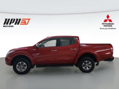 MITSUBISHI L 200 Triton 2.4 16V SPORT HPE 4X4 CABINE DUPLA TURBO DIESEL AUTOMTICO, Foto 2