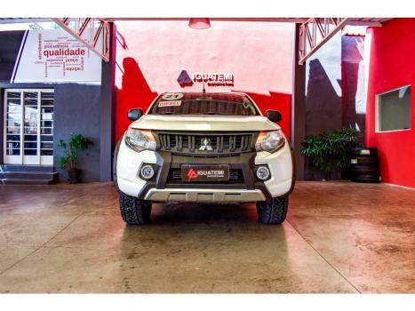 MITSUBISHI L 200 Triton , Foto 15