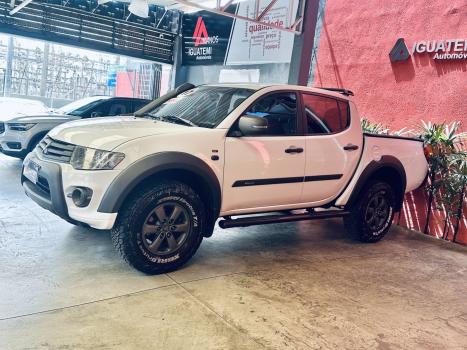 MITSUBISHI L 200 Triton , Foto 3