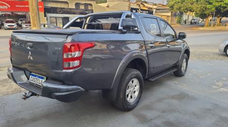 MITSUBISHI L 200 Triton 2.4 16V SPORT GLS CABINE DUPLA TURBO DIESEL AUTOMTICO, Foto 4