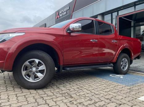 MITSUBISHI L 200 Triton 2.4 16V SPORT HPE 4X4 CABINE DUPLA TURBO DIESEL AUTOMTICO, Foto 4