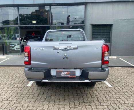 MITSUBISHI L 200 Triton 2.4 16V SPORT HPE 4X4 CABINE DUPLA TURBO DIESEL AUTOMTICO, Foto 7