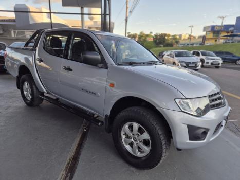 MITSUBISHI L 200 Triton 3.2 16V GLX 4X4 CABINE DUPLA TURBO DIESEL INTERCOOLER, Foto 3