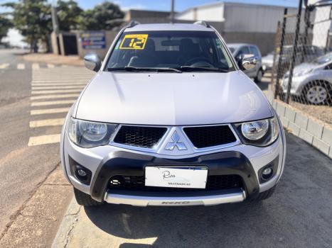 MITSUBISHI L 200 Triton 3.2 16V HPE 4X4 CABINE DUPLA TURBO DIESEL INTERCOOLER AUTOMTICO, Foto 2