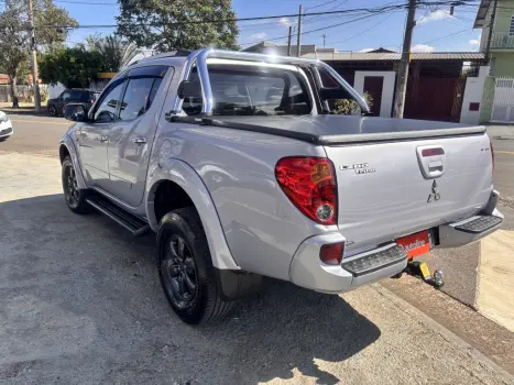MITSUBISHI L 200 Triton 3.2 16V HPE 4X4 CABINE DUPLA TURBO DIESEL INTERCOOLER AUTOMTICO, Foto 10