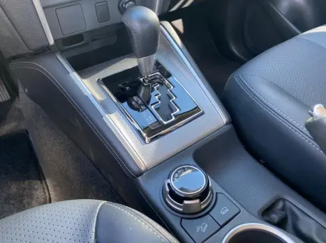 MITSUBISHI L 200 Triton 2.4 16V SPORT HPE-S 4X4 CABINE DUPLA TURBO DIESEL AUTOMTICO, Foto 11