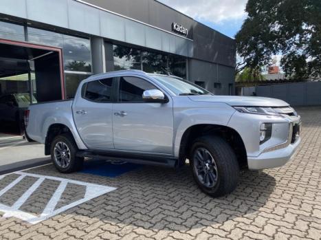 MITSUBISHI L 200 Triton , Foto 2