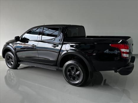 MITSUBISHI L 200 Triton 2.4 16V SPORT GL CABINE DUPLA TURBO DIESEL, Foto 4