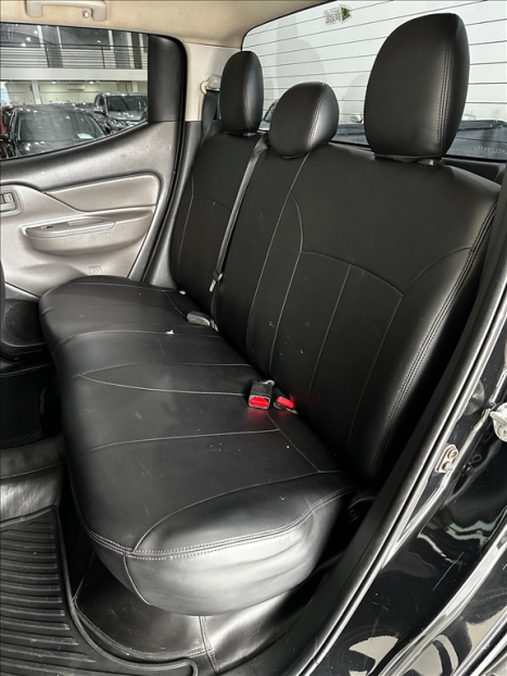 MITSUBISHI L 200 Triton 2.4 16V SPORT GL CABINE DUPLA TURBO DIESEL, Foto 8