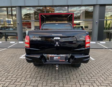 MITSUBISHI L 200 Triton 2.4 16V SPORT HPE 4X4 CABINE DUPLA TURBO DIESEL AUTOMTICO, Foto 7