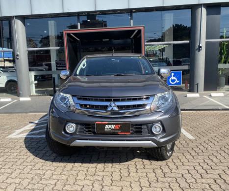 MITSUBISHI L 200 Triton , Foto 4