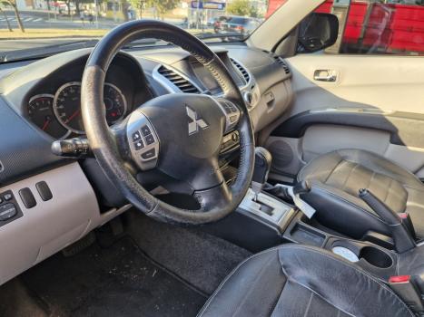 MITSUBISHI L 200 Triton , Foto 4