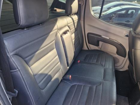 MITSUBISHI L 200 Triton , Foto 10