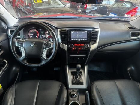 MITSUBISHI L 200 Triton 2.4 16V SPORT HPE 4X4 CABINE DUPLA TURBO DIESEL AUTOMTICO, Foto 8