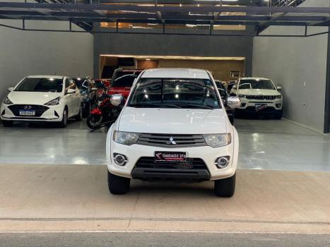 MITSUBISHI L 200 Triton 3.5 V6 HPE 4X4 FLEX CABINE DUPLA, Foto 8