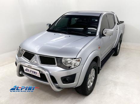 MITSUBISHI L 200 Triton , Foto 1