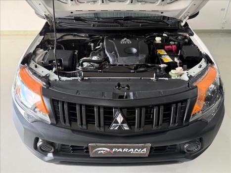 MITSUBISHI L 200 Triton 2.4 16V SPORT GL CABINE DUPLA TURBO DIESEL, Foto 11