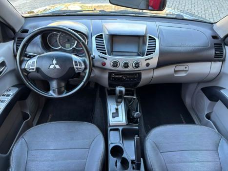 MITSUBISHI L 200 Triton 3.2 16V HPE 4X4 CABINE DUPLA TURBO DIESEL INTERCOOLER AUTOMTICO, Foto 9