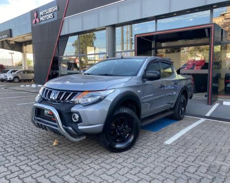 MITSUBISHI L 200 Triton 2.4 16V SPORT GLS CABINE DUPLA TURBO DIESEL AUTOMTICO, Foto 1