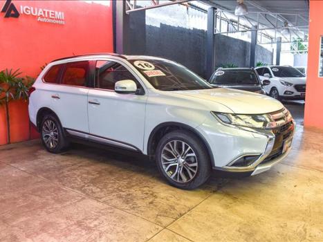 MITSUBISHI Outlander 2.2 16V 4P 4X4 DIESEL AUTOMTICO, Foto 3