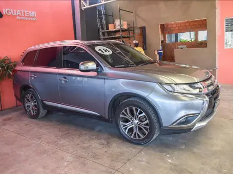 MITSUBISHI Outlander 2.0 16V 4P AUTOMTICO, Foto 5