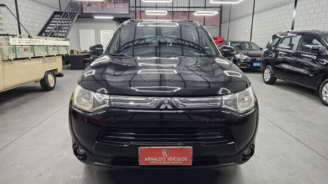 MITSUBISHI Outlander 3.0 V6 24V 4P GT 4X4 AUTOMTICO, Foto 3