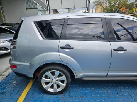 MITSUBISHI Outlander 2.4 16V 4P 4X4 AUTOMTICO, Foto 9