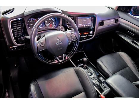 MITSUBISHI Outlander , Foto 10