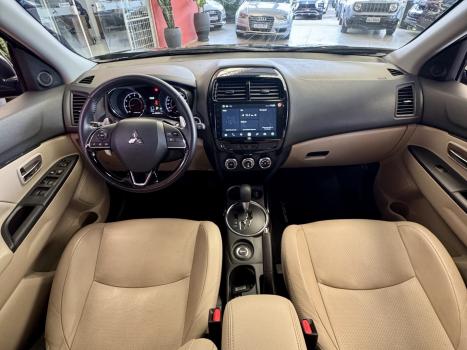 MITSUBISHI Outlander , Foto 4