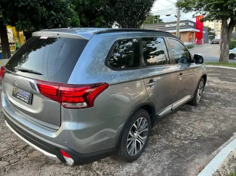 MITSUBISHI Outlander 2.0 16V 4P AUTOMTICO, Foto 4