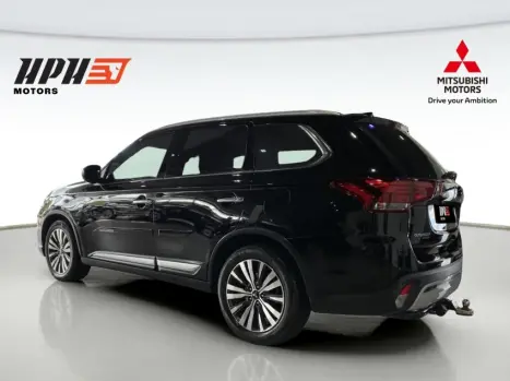 MITSUBISHI Outlander 2.2 16V 4P 4X4 HPE-S AWD DIESEL AUTOMTICO, Foto 6