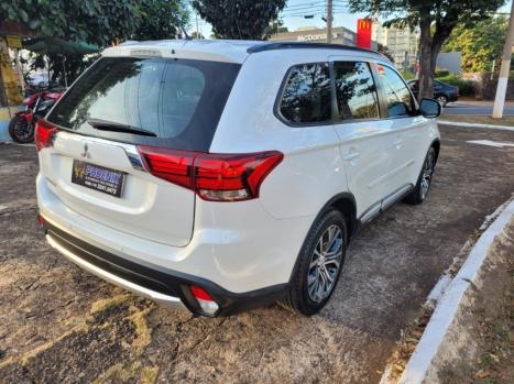 MITSUBISHI Outlander 2.0 16V 4P AUTOMTICO, Foto 5