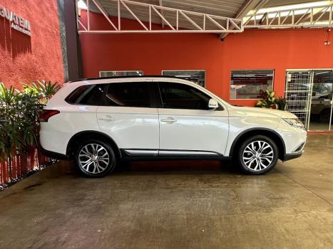 MITSUBISHI Outlander 2.0 16V 4P AUTOMTICO, Foto 8