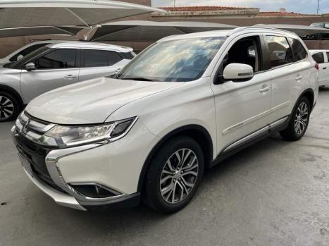 MITSUBISHI Outlander 2.0 16V 4P AUTOMTICO, Foto 2