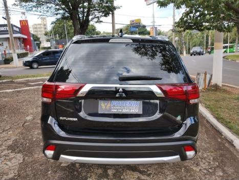 MITSUBISHI Outlander 2.0 16V 4P AUTOMTICO, Foto 5