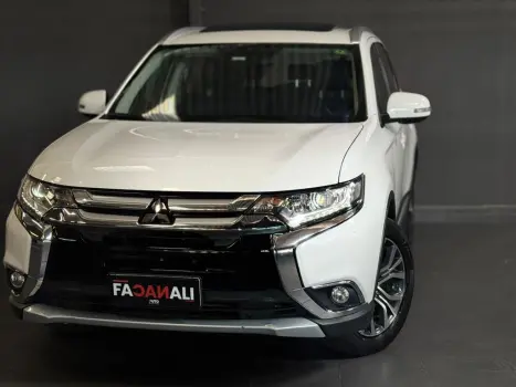 MITSUBISHI Outlander 2.0 16V 4P AUTOMTICO, Foto 3