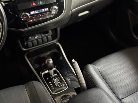 MITSUBISHI Outlander 2.0 16V 4P AUTOMTICO, Foto 19