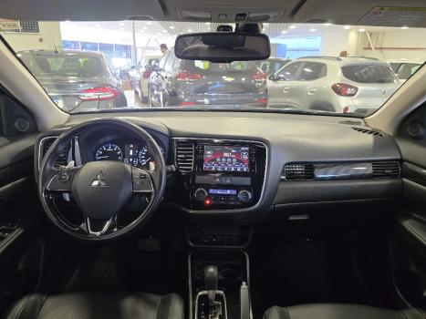 MITSUBISHI Outlander 2.0 16V 4P AUTOMTICO, Foto 7