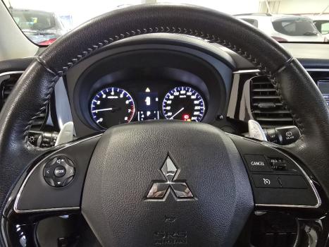 MITSUBISHI Outlander 2.0 16V 4P AUTOMTICO, Foto 11