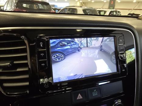 MITSUBISHI Outlander 2.0 16V 4P AUTOMTICO, Foto 13