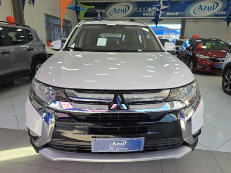 MITSUBISHI Outlander 2.0 16V 4P AUTOMTICO, Foto 2